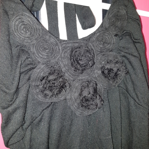 Black halter neck tank - Picture 3 of 4